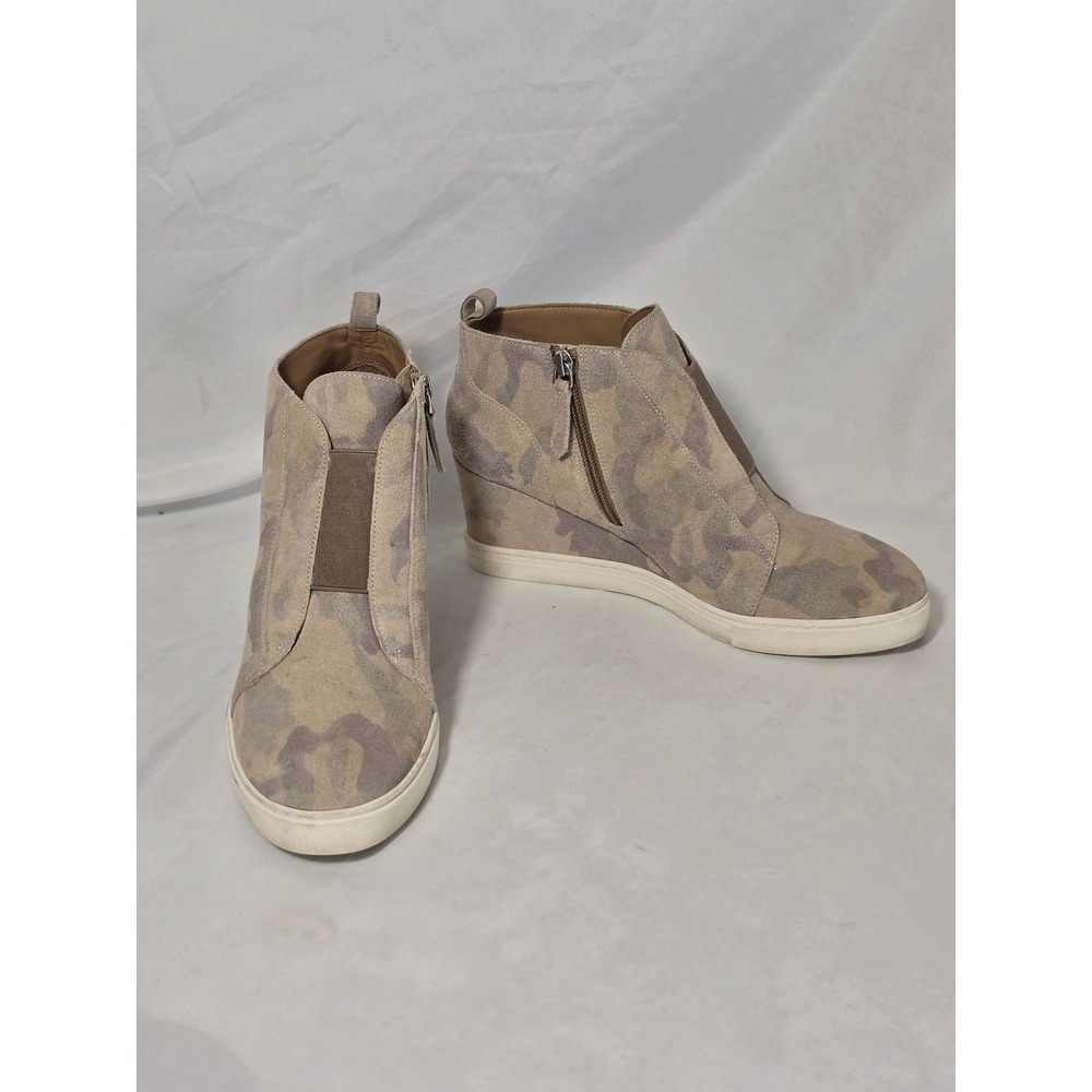 Linea Paolo Camo Suede Wedge Sneakers Grey Tan Camouflage Ankle Booties Size 8M